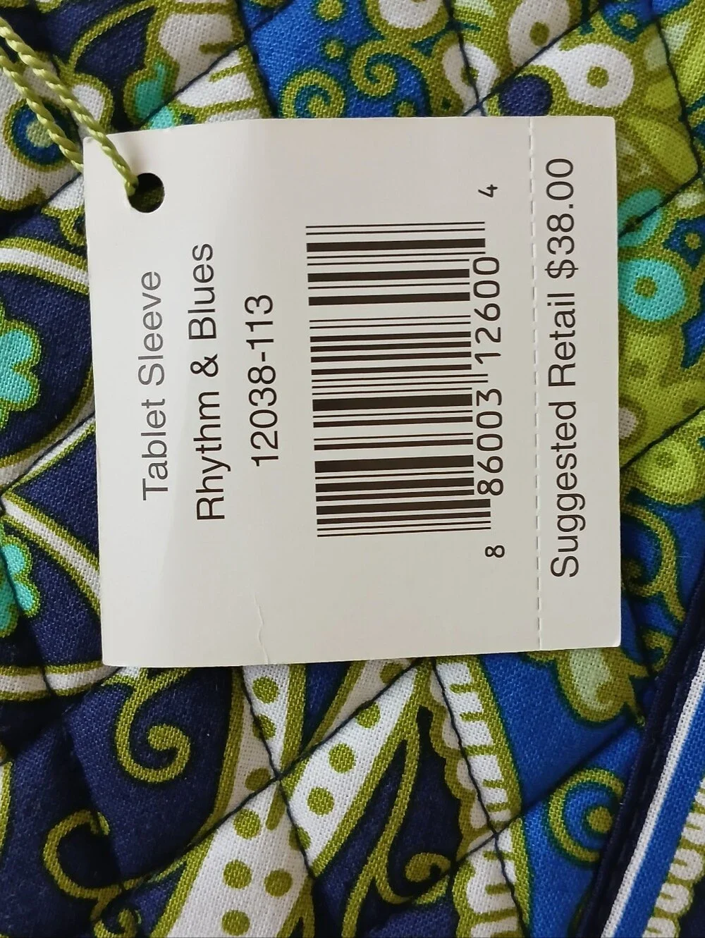 NEW VERA BRADLEY Rhythm & Blues Paisley Quilted Zip Around Tablet Sleeve 8.5x11